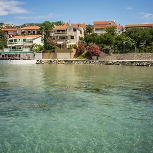 Apartman Jadrana, Rab Town